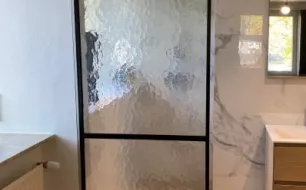 Porte ou Paroi de douche